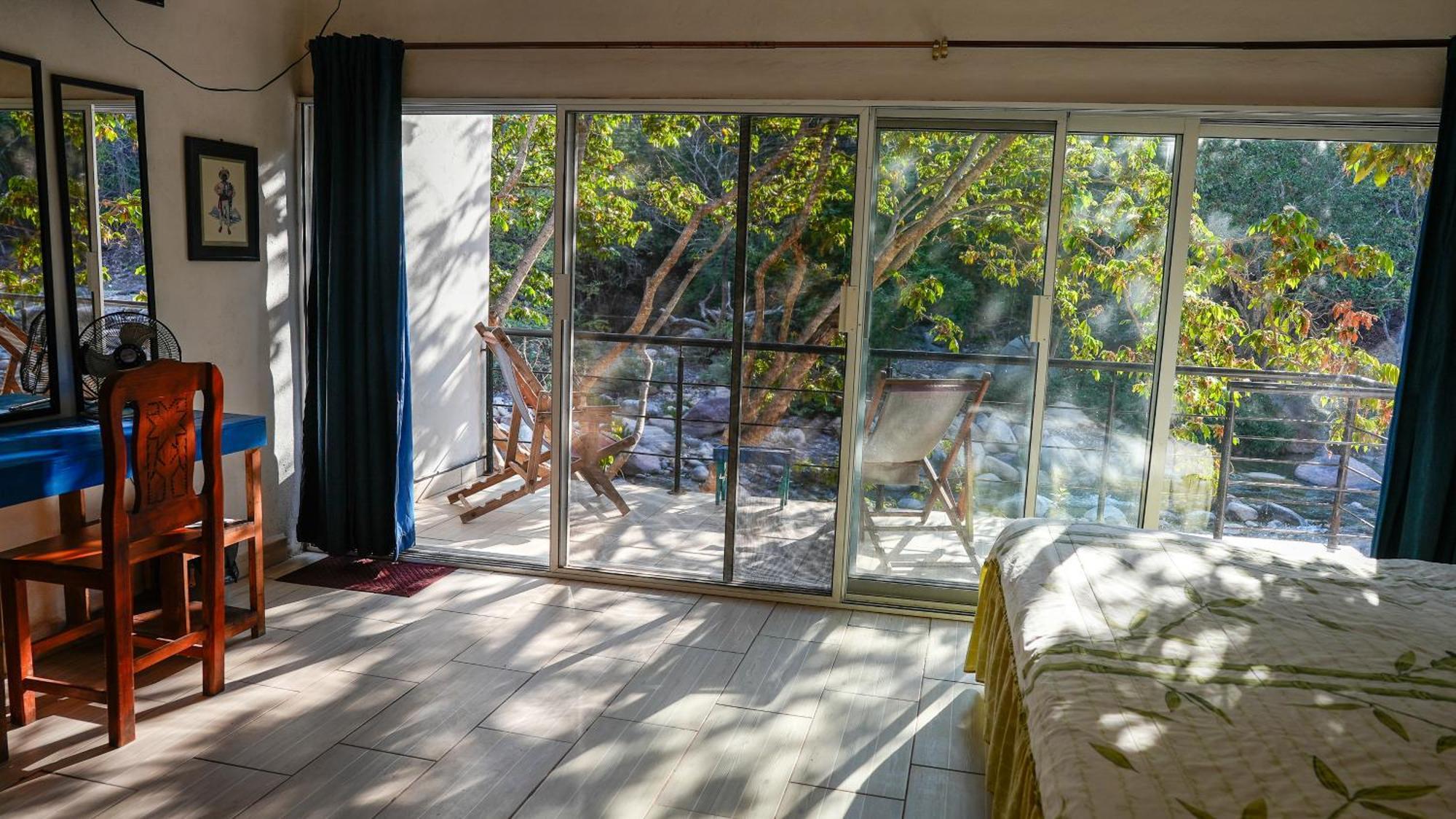 Casa Rio Cuale And River Retreat プエルトバラータ エクステリア 写真