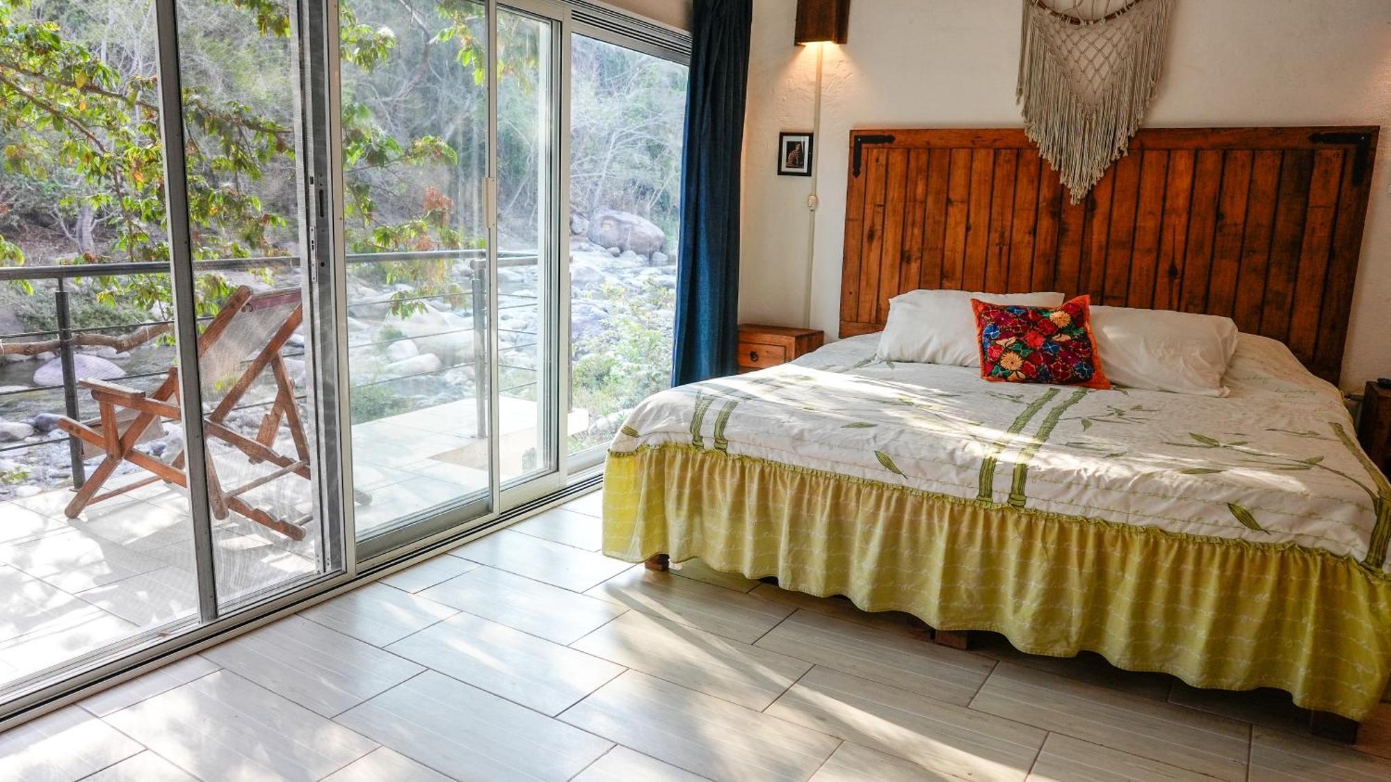 Casa Rio Cuale And River Retreat プエルトバラータ エクステリア 写真