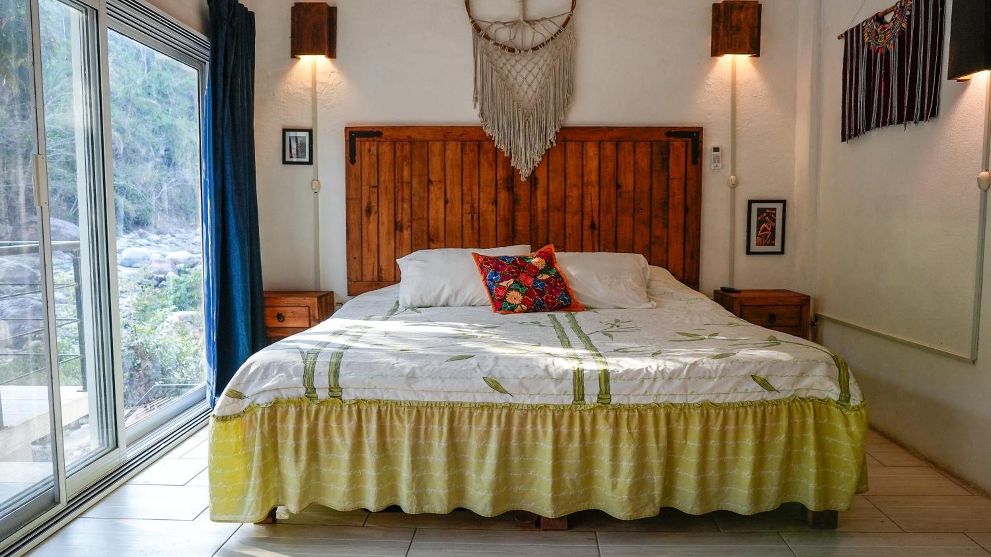Casa Rio Cuale And River Retreat プエルトバラータ エクステリア 写真